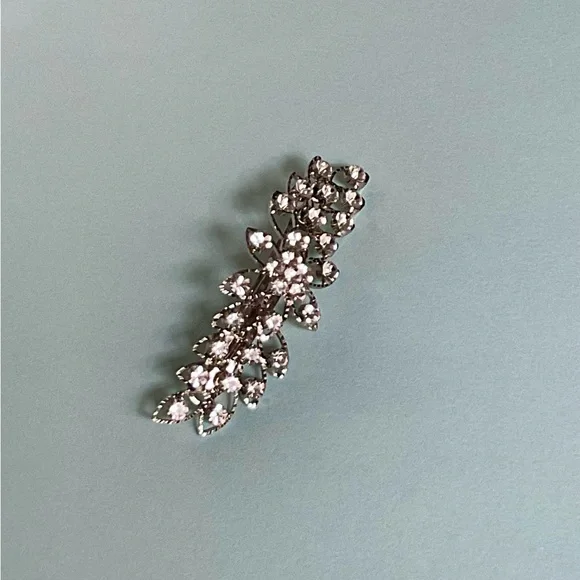 Floral vine rhinestone hair barrette Swarovski Crystals Floral Vine Leaves Bridal Hair Comb  main image 4